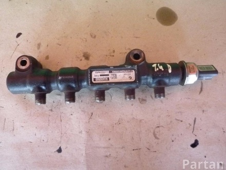 Ford 9654592680 FIESTA VI 2011 Fuel rail