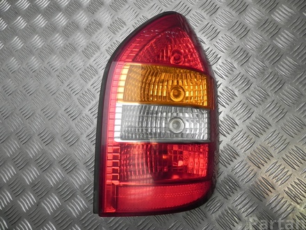 Vauxhall  Yorka 62281 / Yorka62281 ZAFIRA Mk I (A) (F75) 2000 Taillight Right