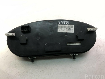 Fiat  735364158 / 735364158 IDEA (350_) 2005 Tablero de instrumentos