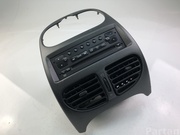 Peugeot 96565718XT 206 CC (2D) 2000 Center console