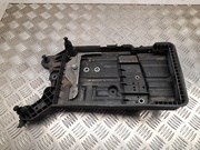 Volkswagen 5QF915325B TOURAN (5T1) 2019 Battery tray