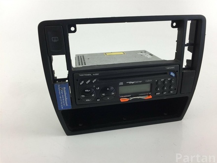 Mazda 7647825010 6 Hatchback (GG) 2006 Radio unit