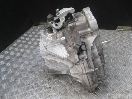 Alfa Romeo 02011051913, C653563514, 0106512 GIULIETTA (940_) 2011 Transmission manuelle