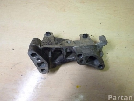 Peugeot 9688615780 508 2012 Support