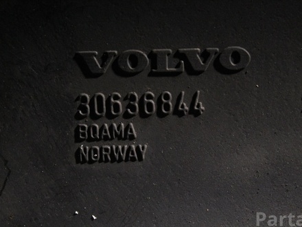 Volvo 30636844 XC90 I 2008 Tube