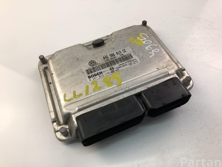 Škoda 045906019CE; 0281013179 / 045906019CE, 0281013179 FABIA II (542) 2009 Control unit for engine