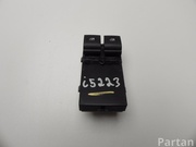 Opel 13305978 ASTRA J 2012 Switch for electric windows