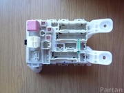 Toyota 82730-42010 / 8273042010 RAV 4 III (_A3_) 2011 Fuse Box