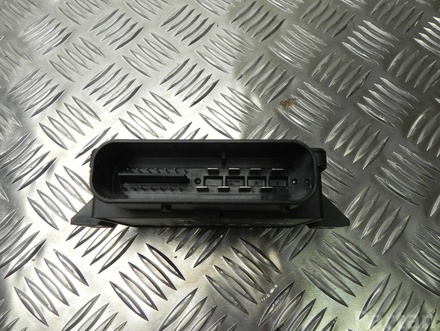 BMW 686327702 5 (F10) 2014 Unidad de control para frenos de estacionamiento electromecánicos