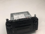 Mercedes-Benz A2038700589 C-CLASS (W203) 2005 Radio / CD