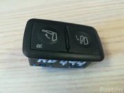 Mercedes-Benz A 164 870 70 10 / A1648707010 GL-CLASS (X164) 2011 Multiple switch